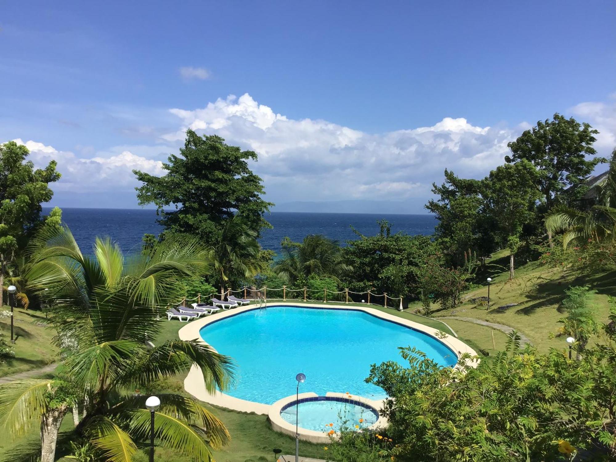 Cuestas Beach Resort And Restaurant Badian Exterior foto